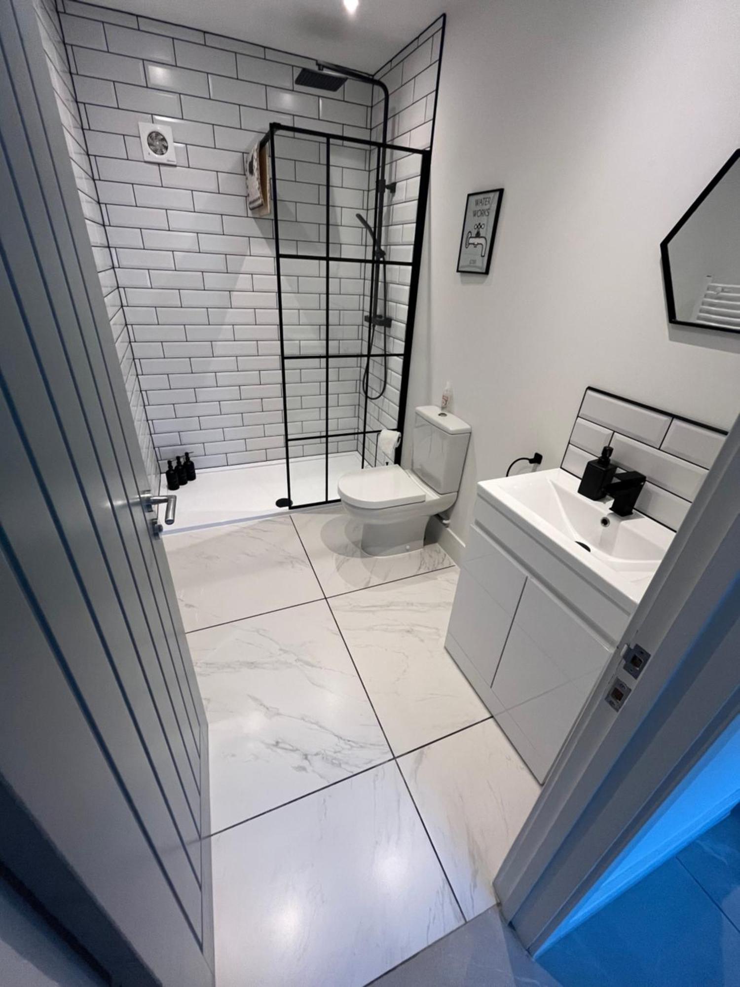Entire Property In Downham Market, Serviced Accomodation Apartamento Exterior foto